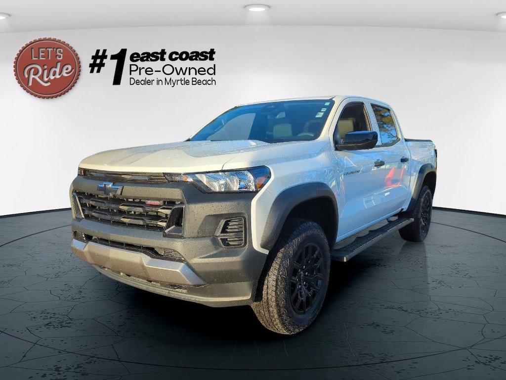 Used 2024 Chevrolet Colorado 4WD Trail Boss Truck Crew Cab