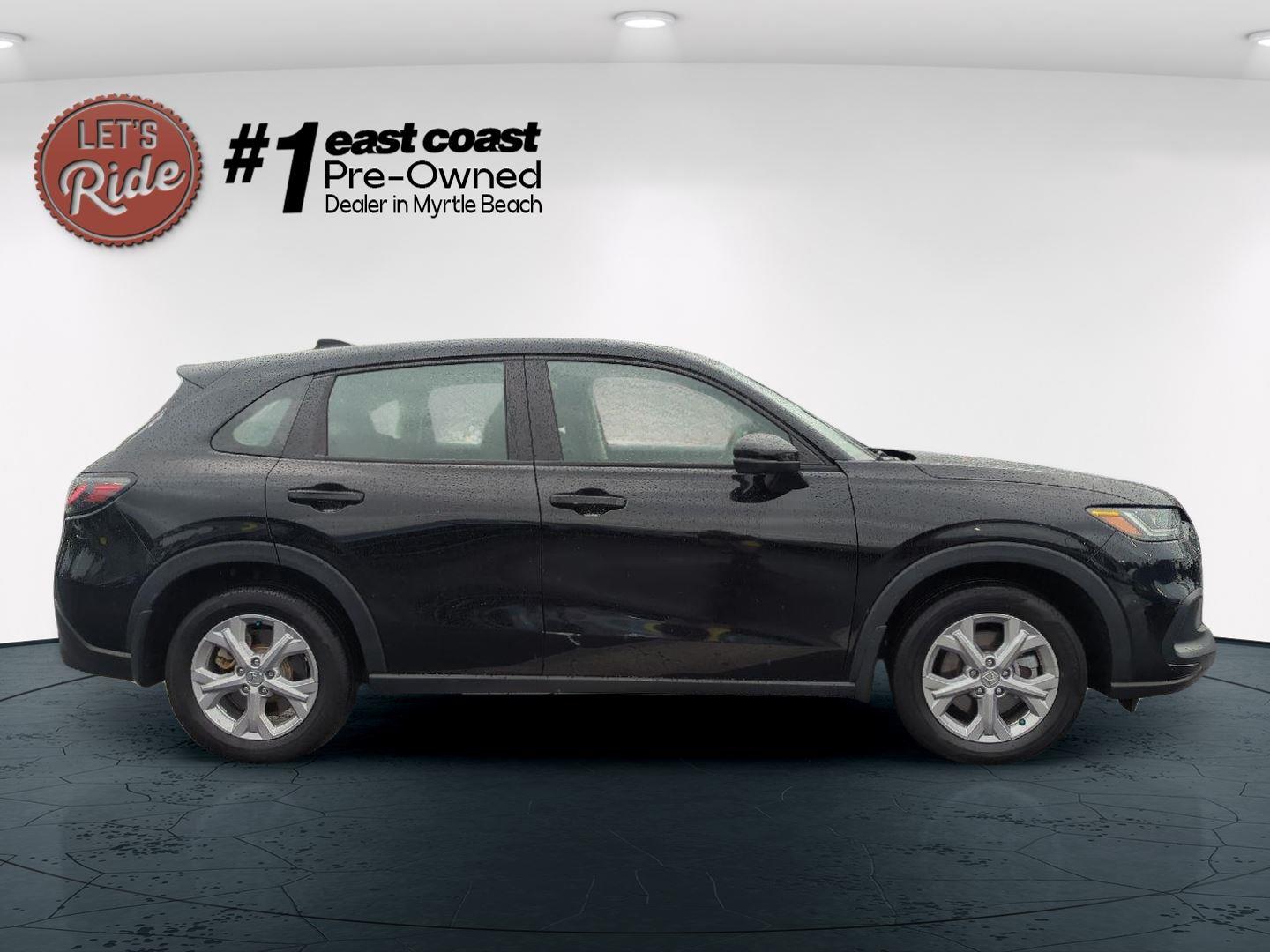 2023 Honda HR-V LX photo 4