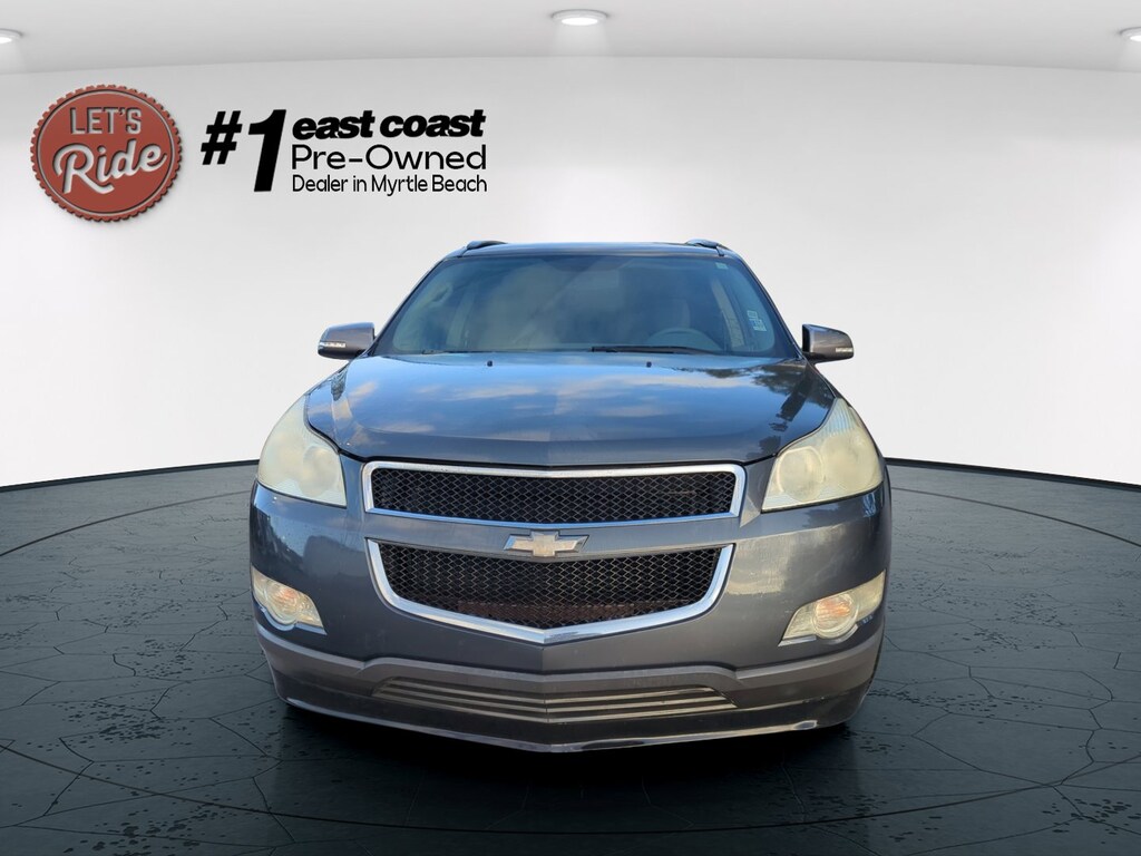 Used 2011 Chevrolet Traverse LT w/1LT SUV