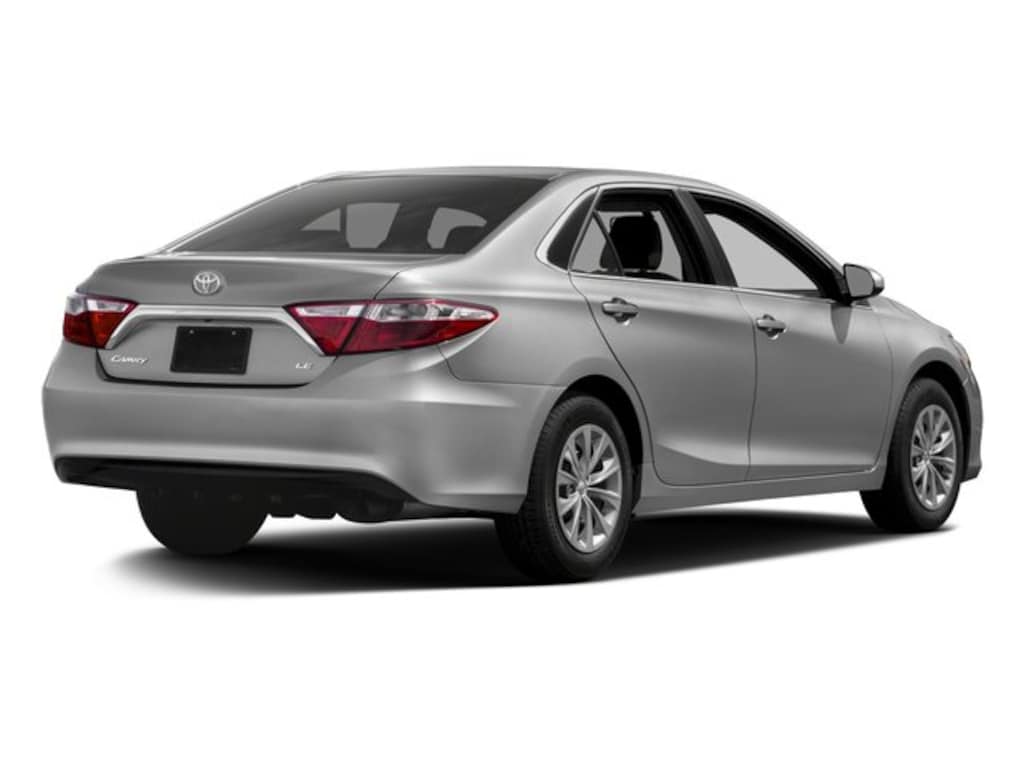 Used 2017 Toyota Camry LE Sedan