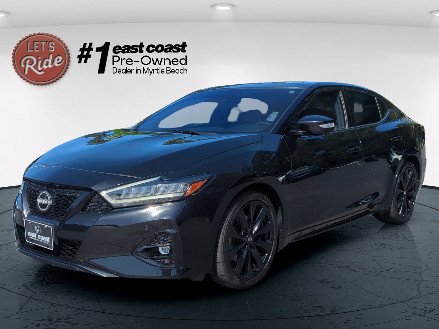 2023 Nissan Maxima SR