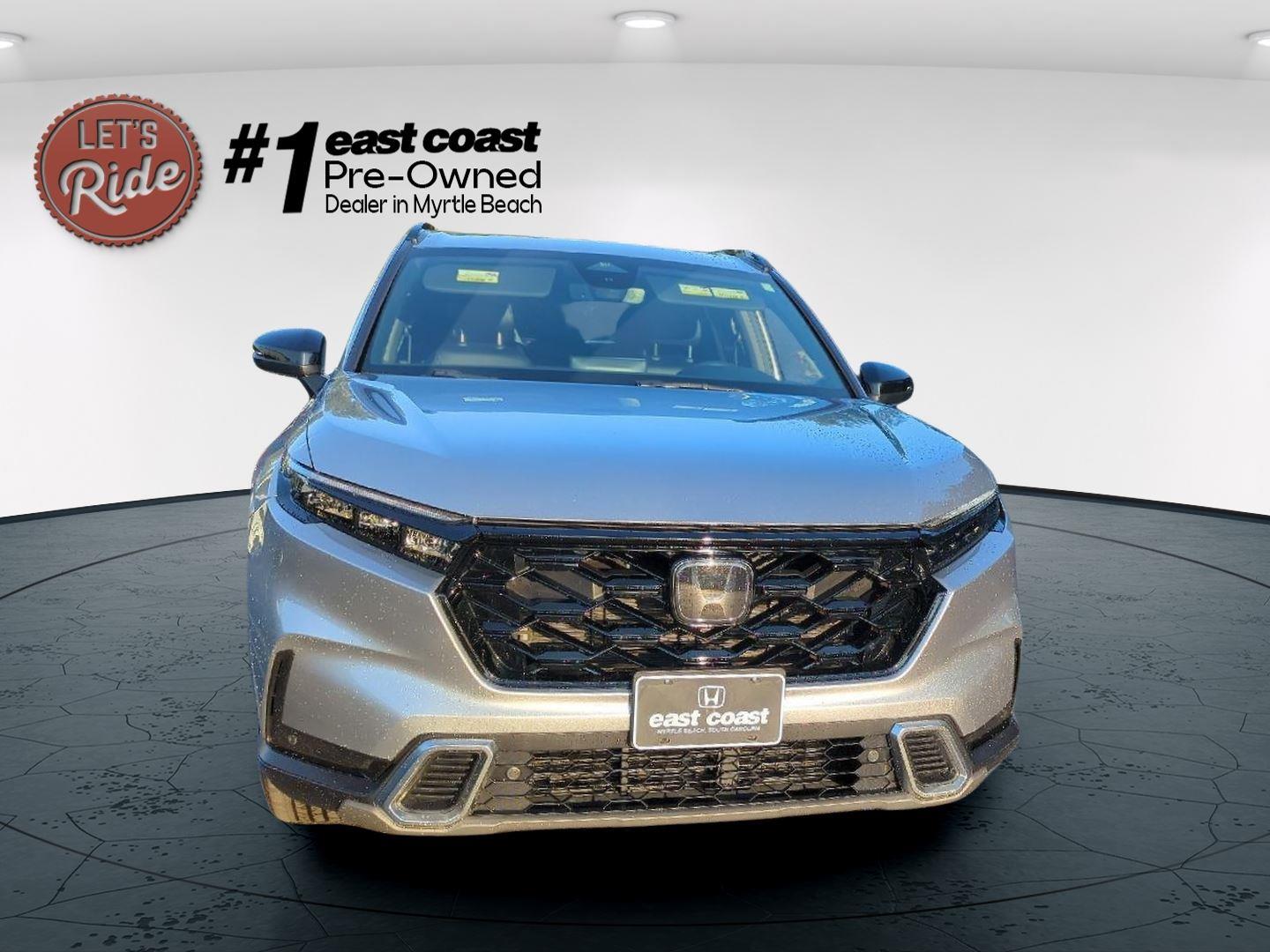 2023 Honda CR-V Hybrid Sport Touring photo 2