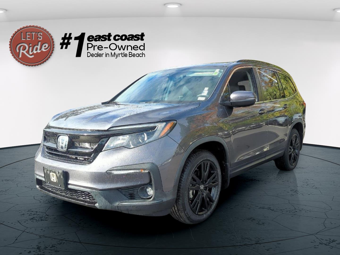 2021 Honda Pilot SE's photo