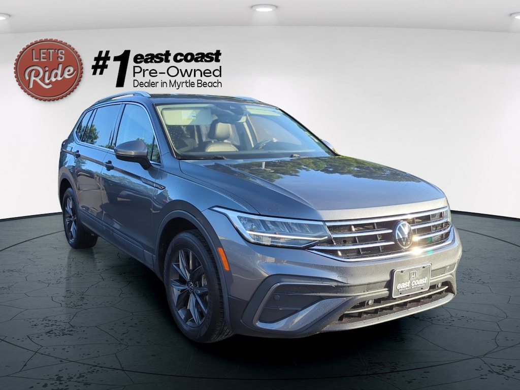 Used 2022 Volkswagen Tiguan SE SUV