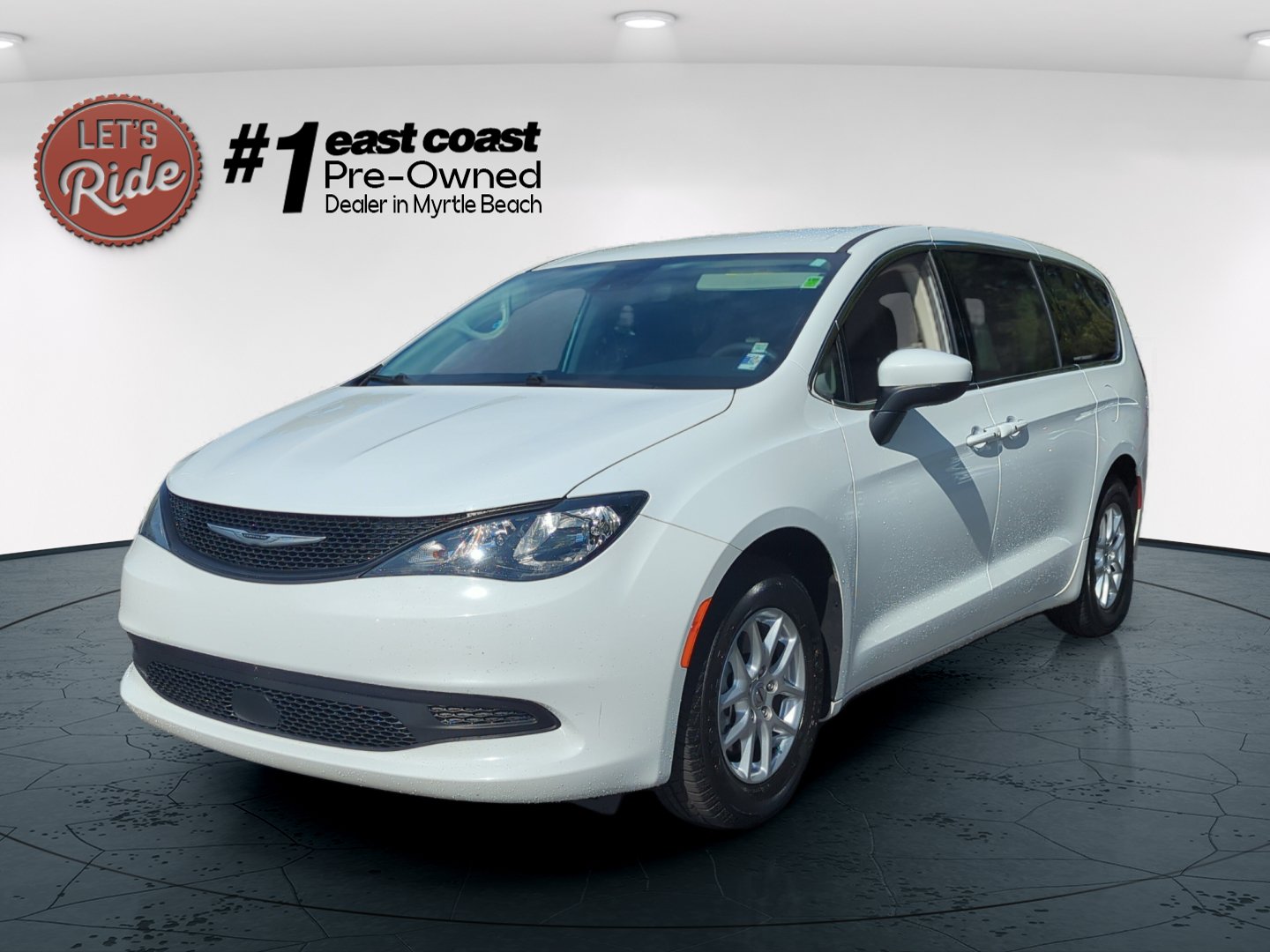 2023 Chrysler Voyager