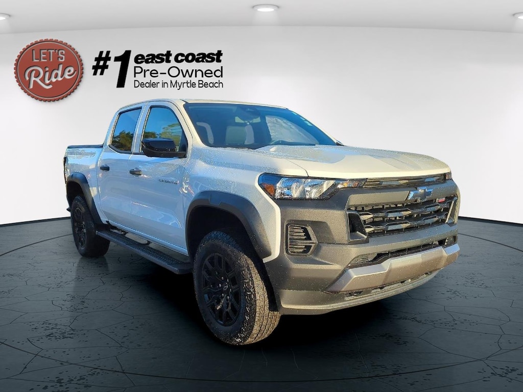 Used 2024 Chevrolet Colorado 4WD Trail Boss Truck Crew Cab