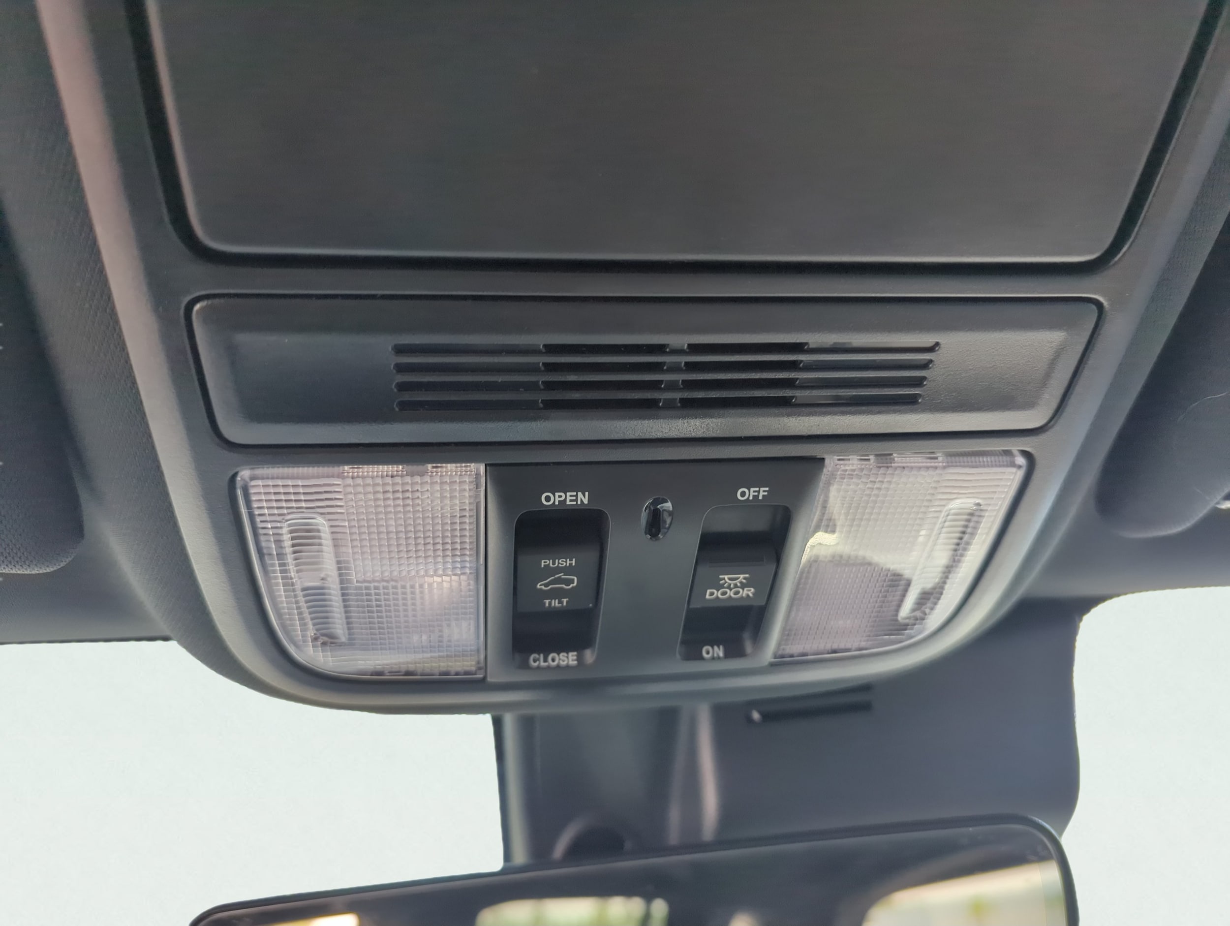 2024 Honda Passport EX-L - Photo 32