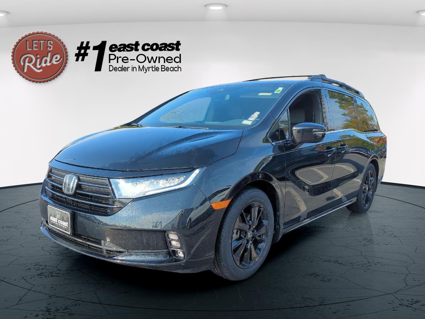 2023 Honda Odyssey SPORT's photo