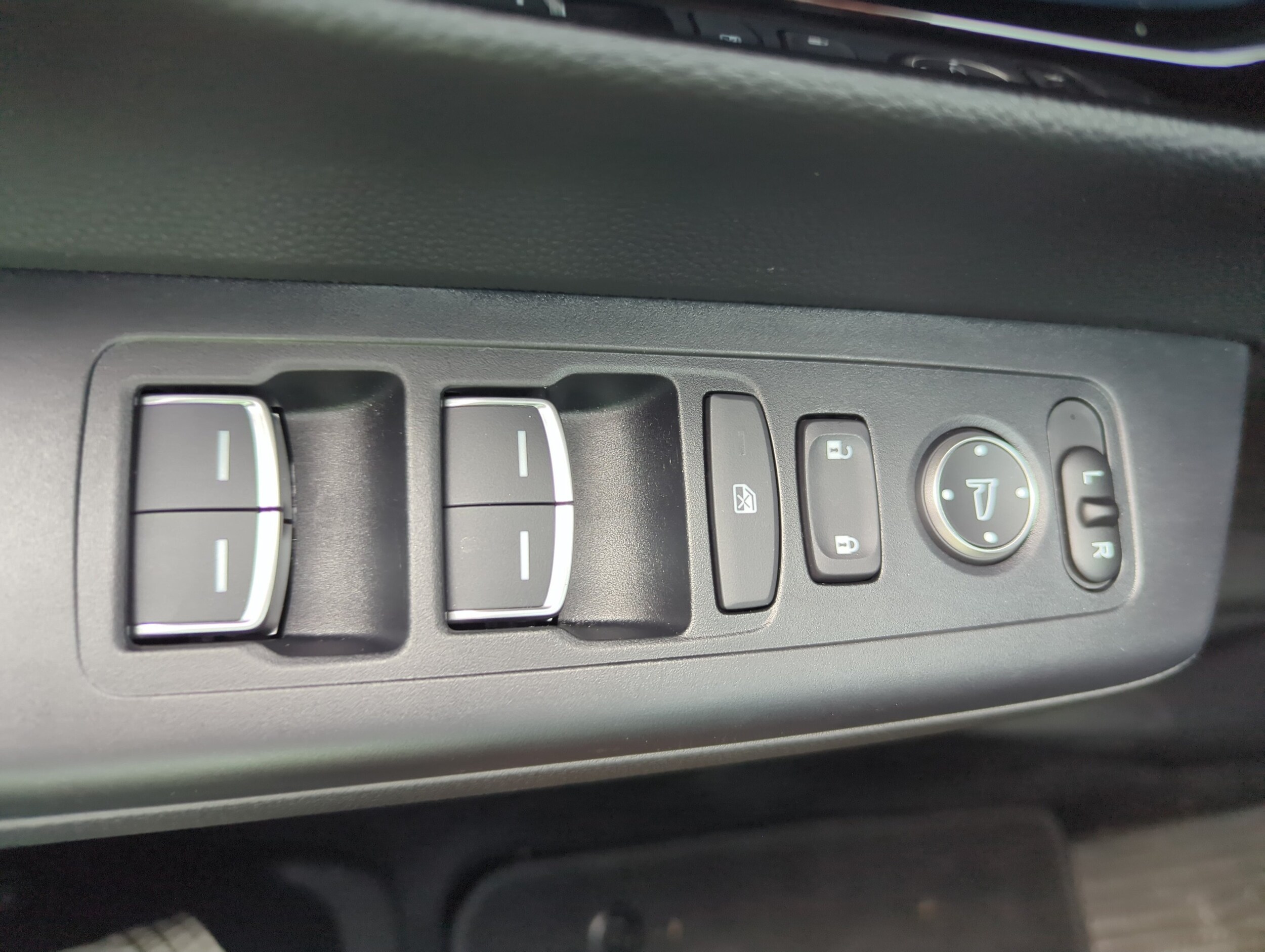 2024 Honda CR-V EX-L - Photo 31