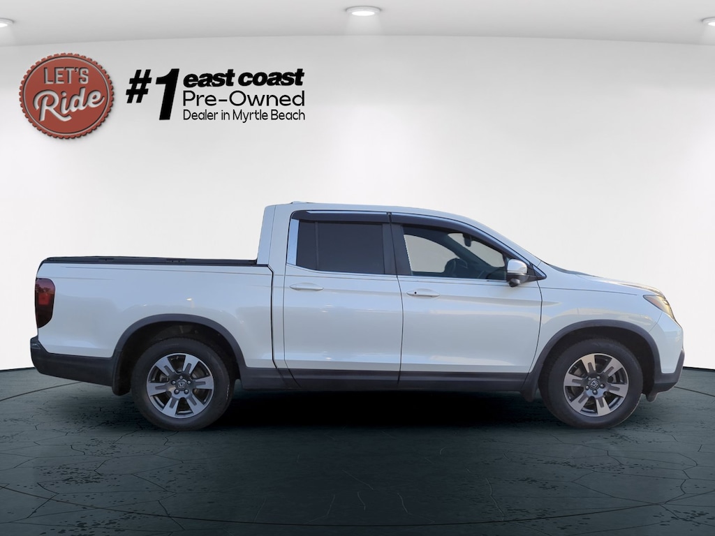 Used 2017 Honda Ridgeline RTL-T Truck Crew Cab