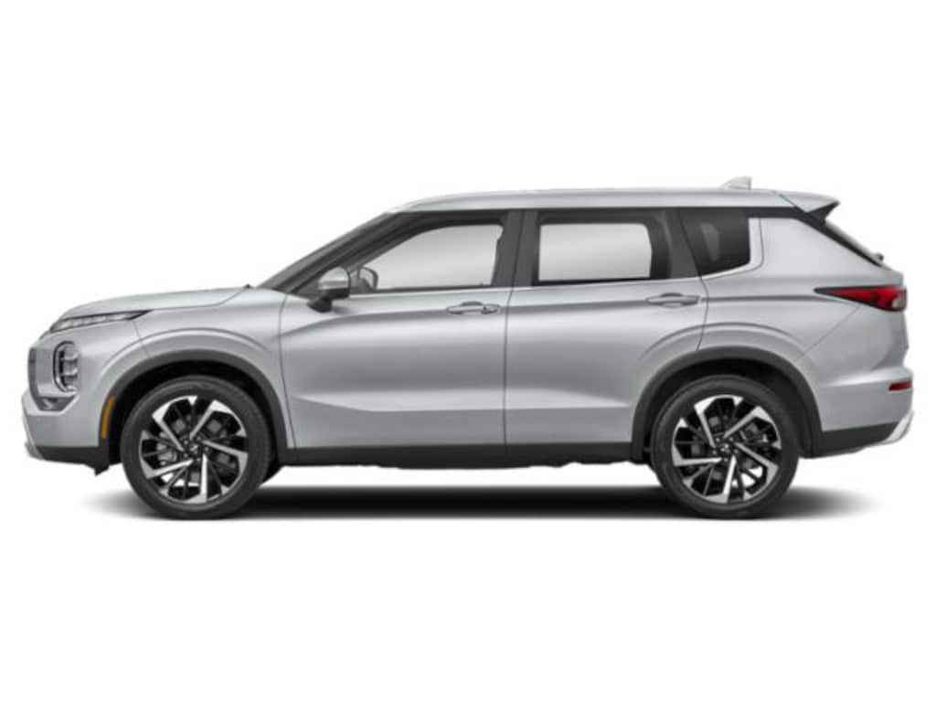 Used 2022 Mitsubishi Outlander SE CUV
