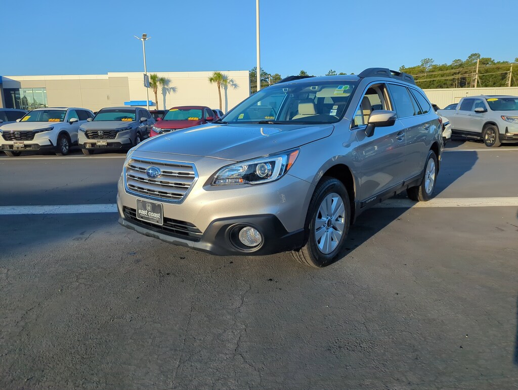 Used 2017 Subaru Outback Premium SUV
