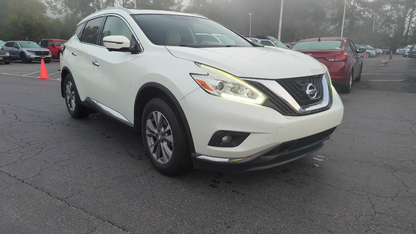 2017 Nissan Murano SL photo 2