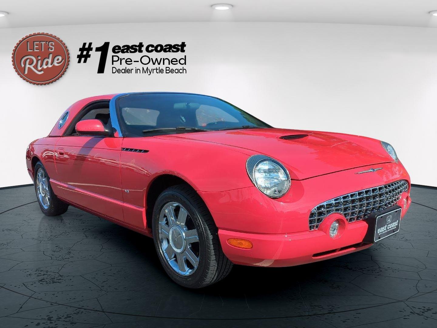 2004 Ford Thunderbird Deluxe photo 3