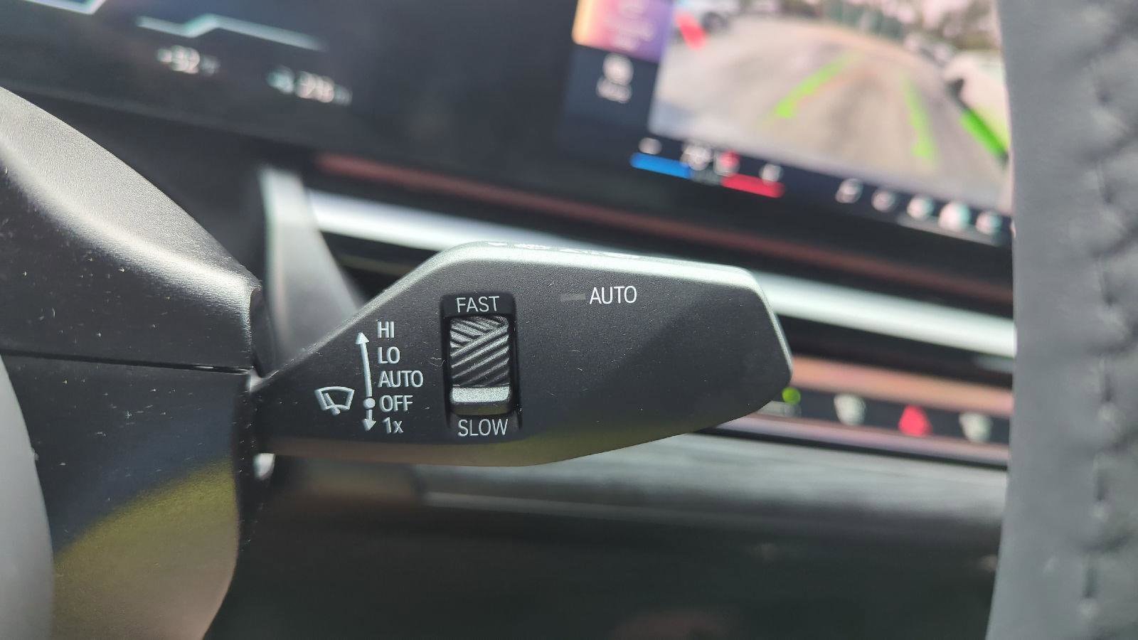 2025 BMW i5 40 - Photo 24