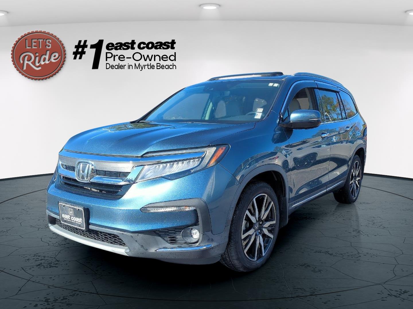 2020 Honda Pilot Elite's photo