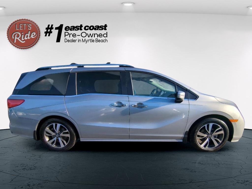 Certified 2023 Honda Odyssey Touring Van