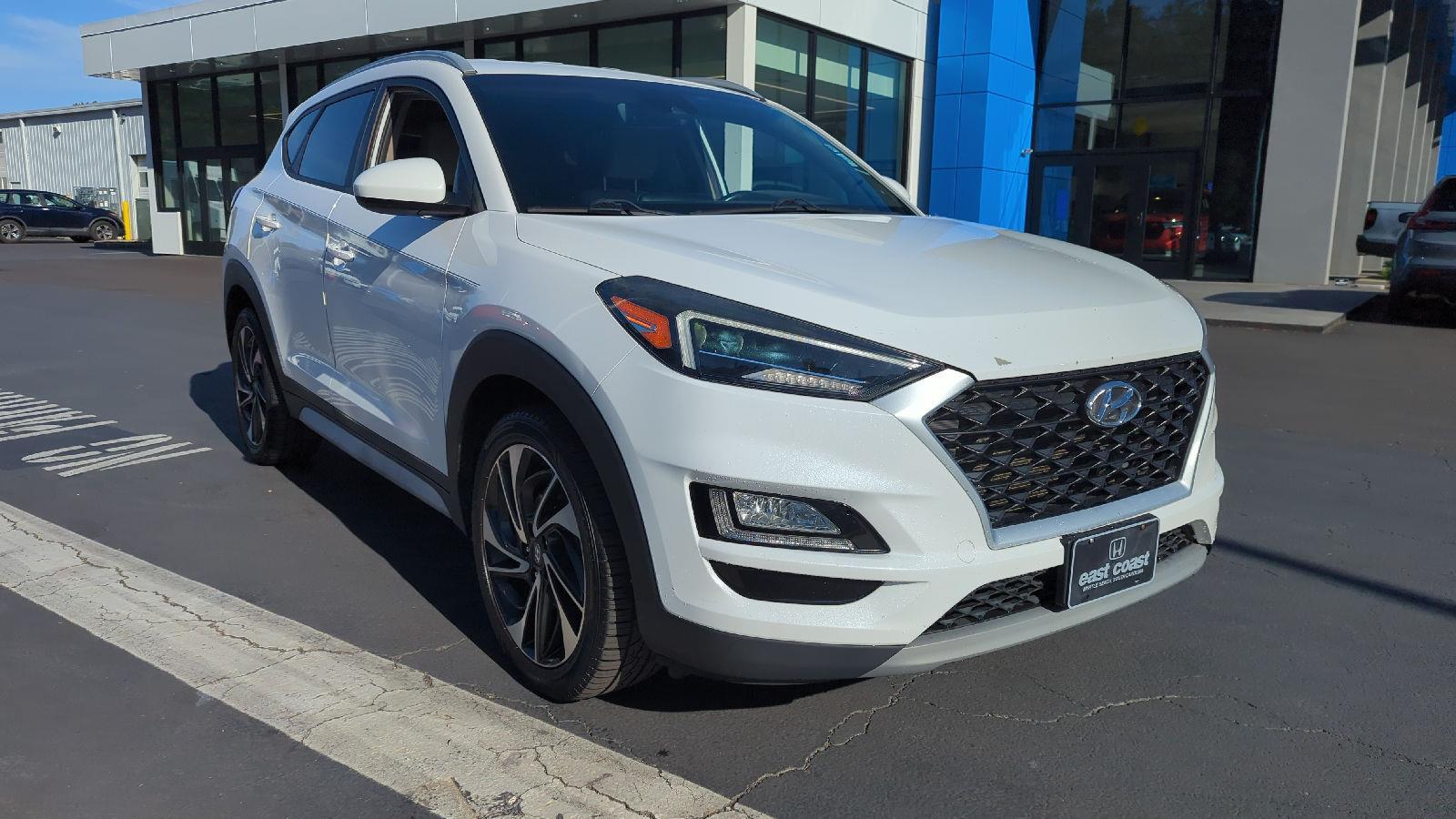 2020 Hyundai Tucson Sport photo 3
