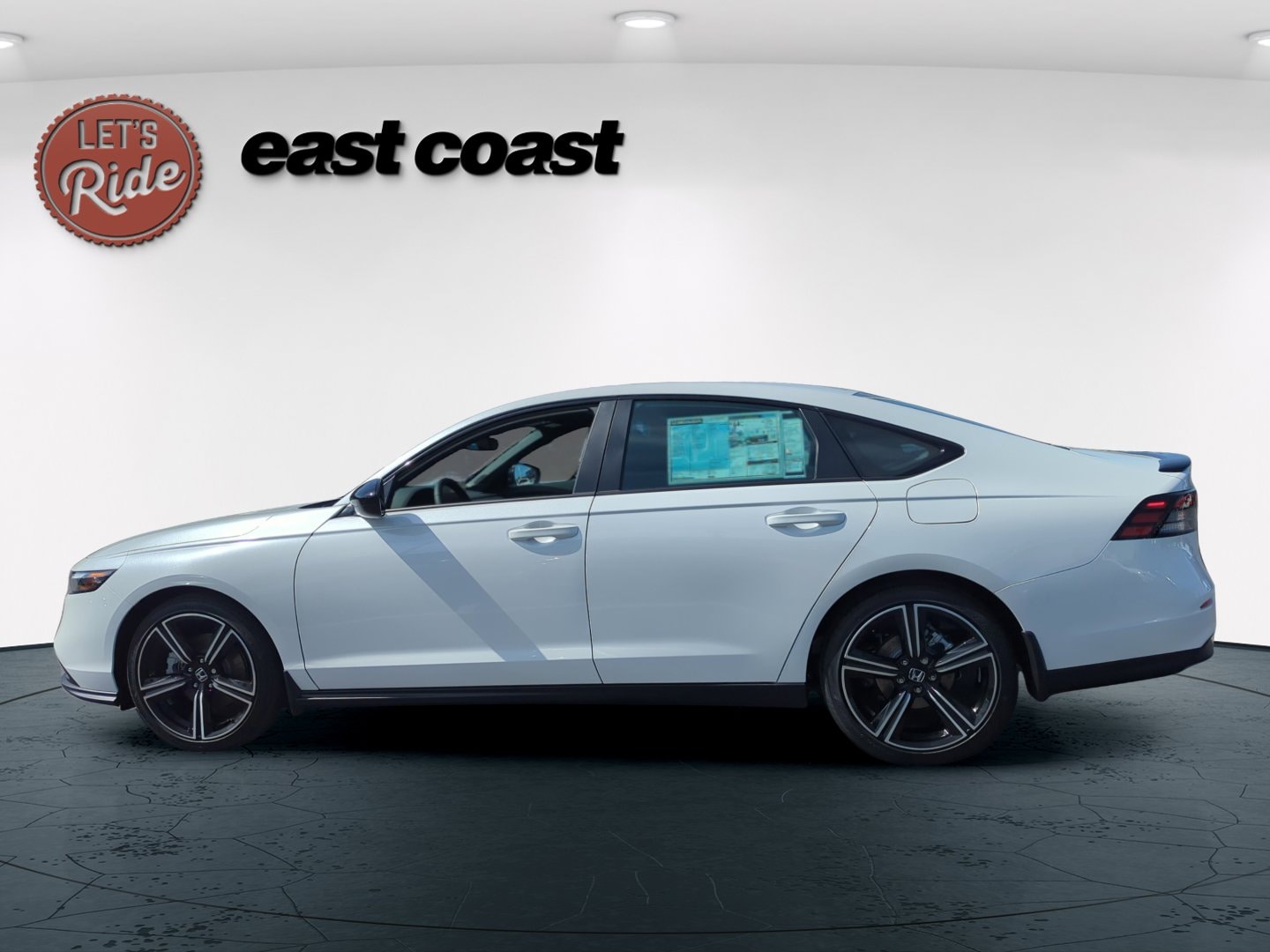 2026 Honda Accord Hybrid Sport - Photo 10
