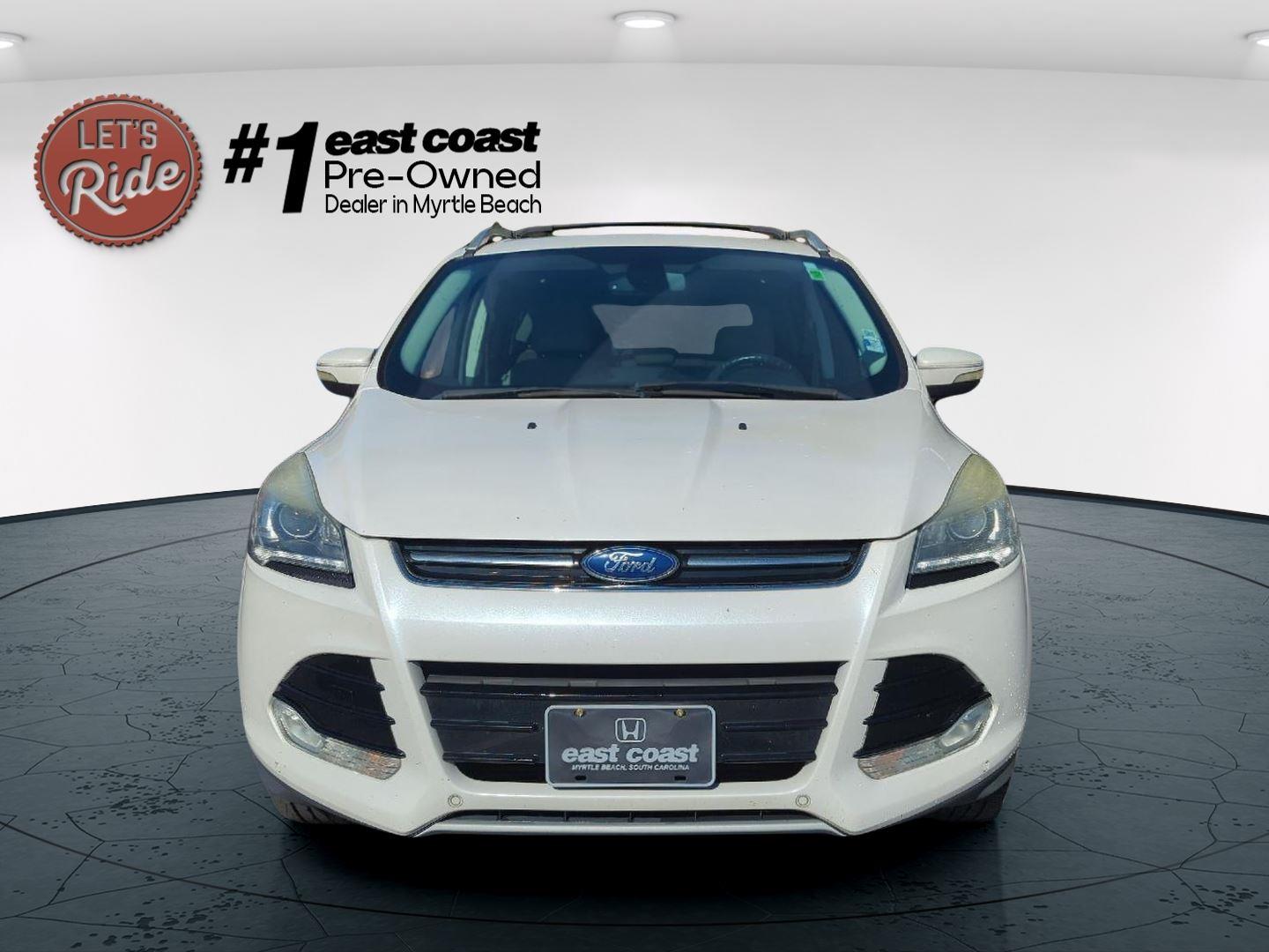 2014 Ford Escape Titanium photo 2