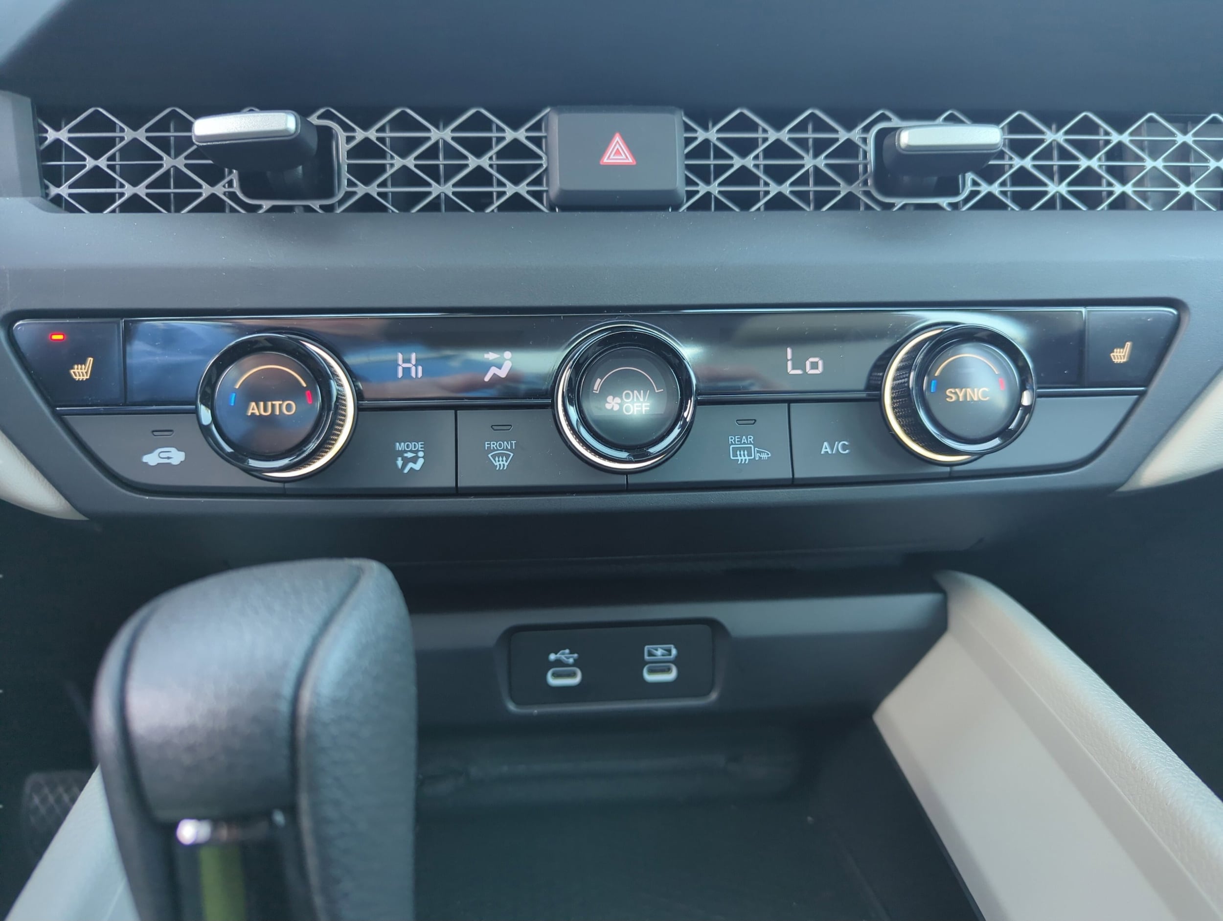 2025 Honda Accord SE - Photo 20