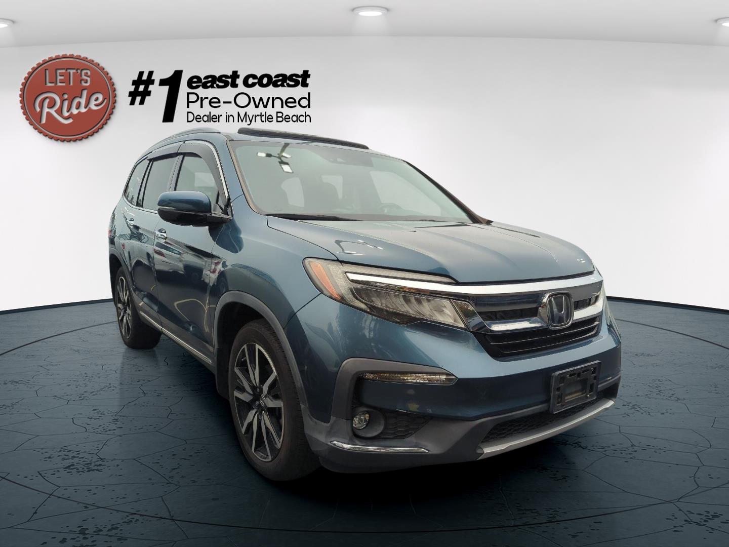2020 Honda Pilot Elite's photo