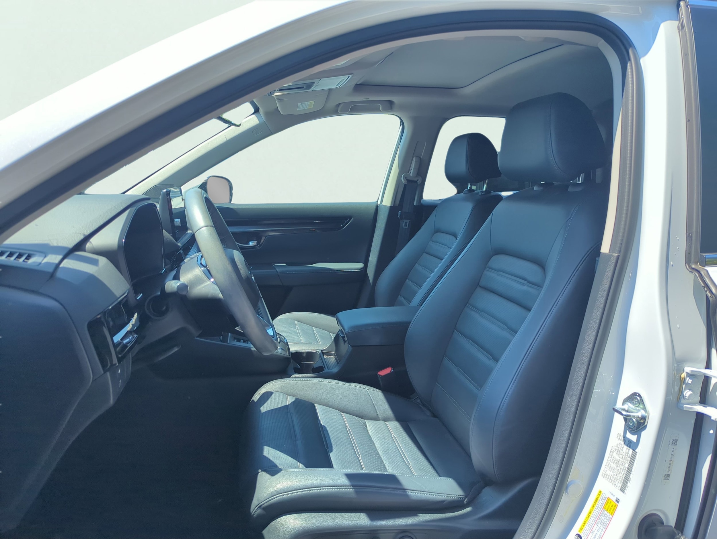 2024 Honda CR-V EX-L - Photo 12