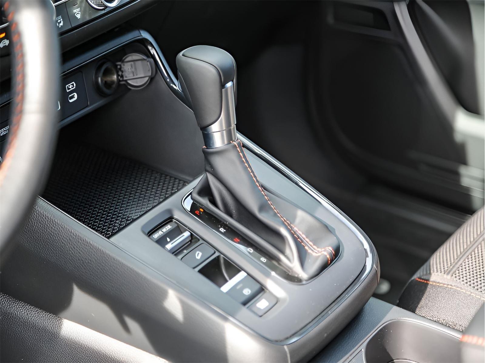 2025 Honda CR-V Hybrid Sport photo 4