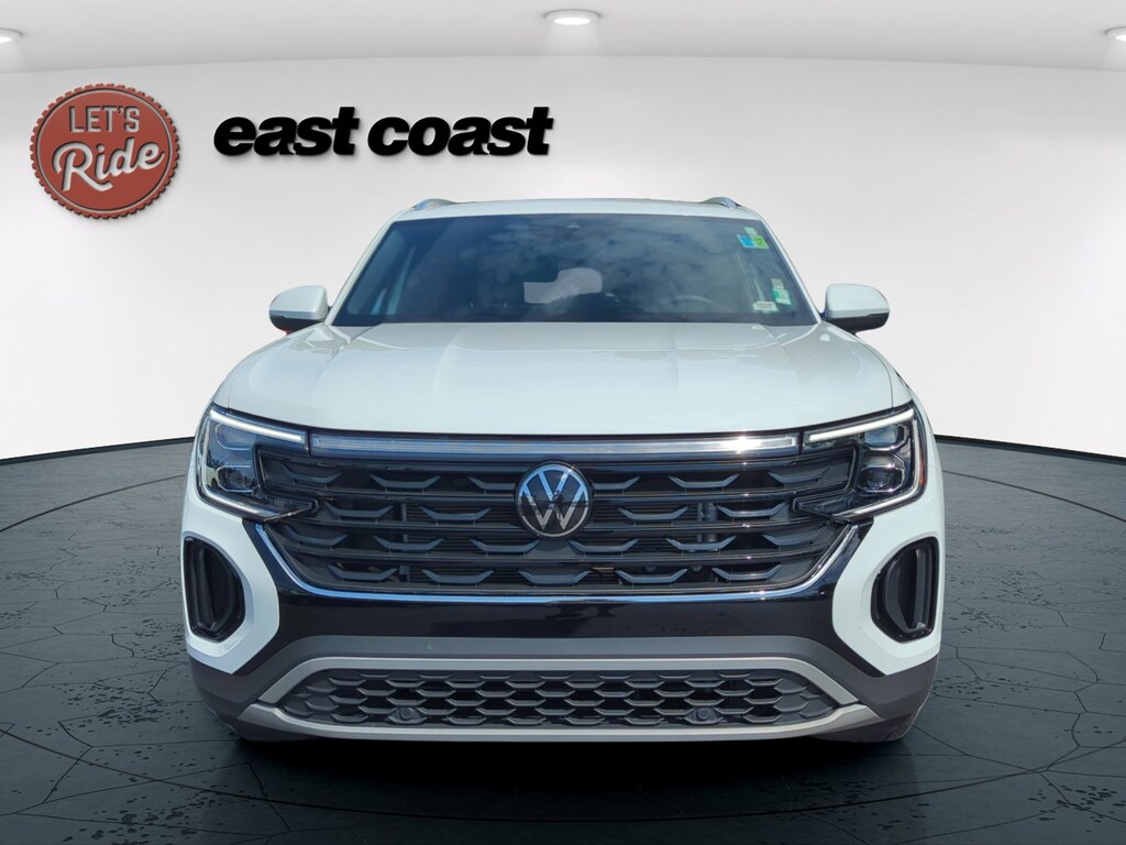 Used 2024 Volkswagen Atlas Cross Sport 2.0T SE SUV