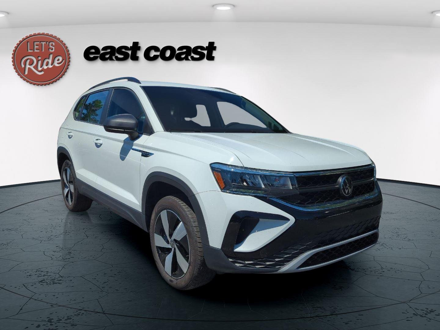 2024 Volkswagen Taos S photo 3
