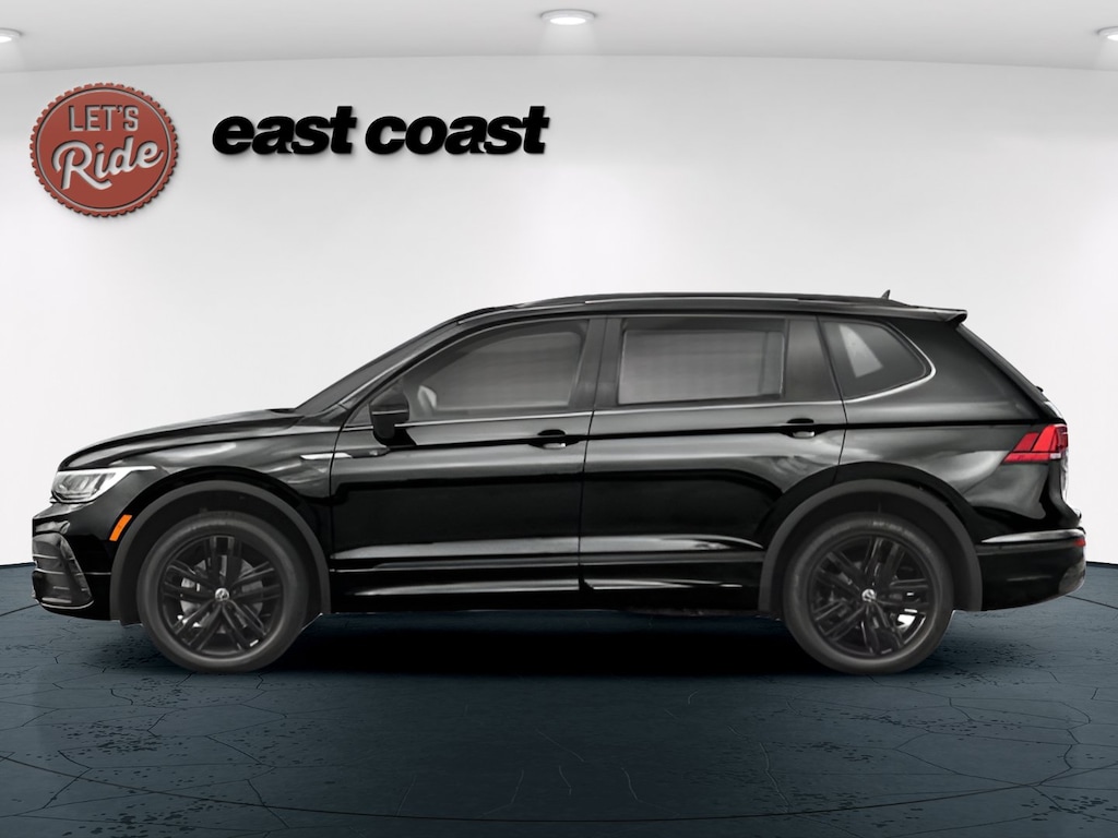 Certified 2024 Volkswagen Tiguan SE R-Line Black SUV
