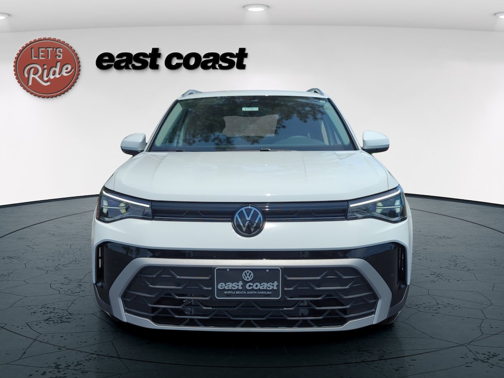 New 2026 Volkswagen Taos 1.5T SE SUV
