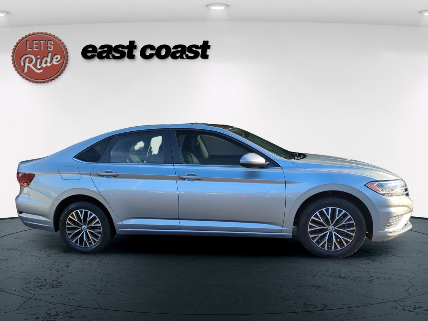 Used 2019 Volkswagen Jetta SE Sedan