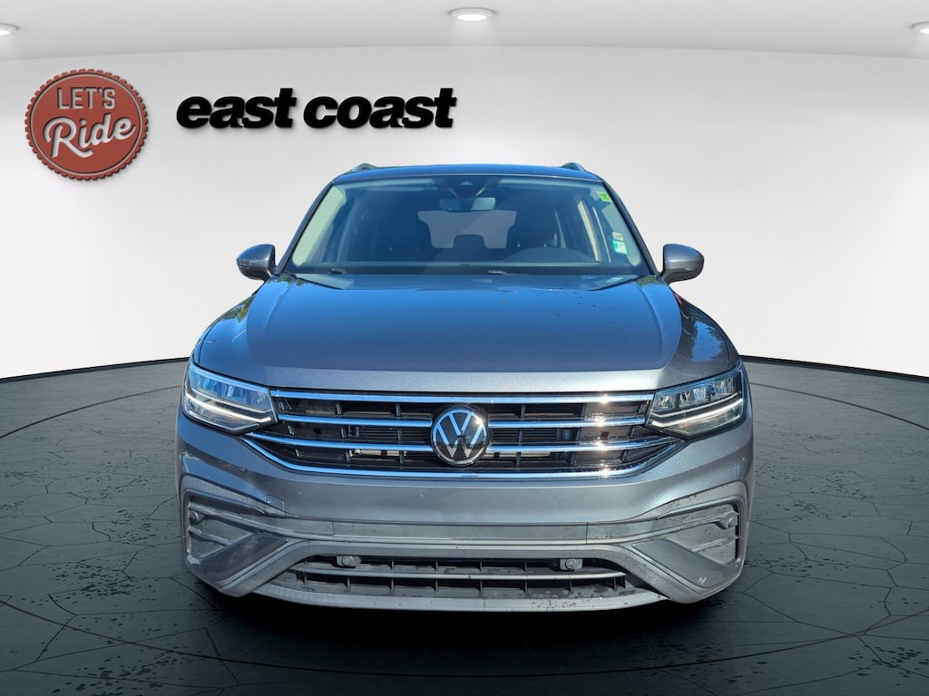 Used 2022 Volkswagen Tiguan SE SUV