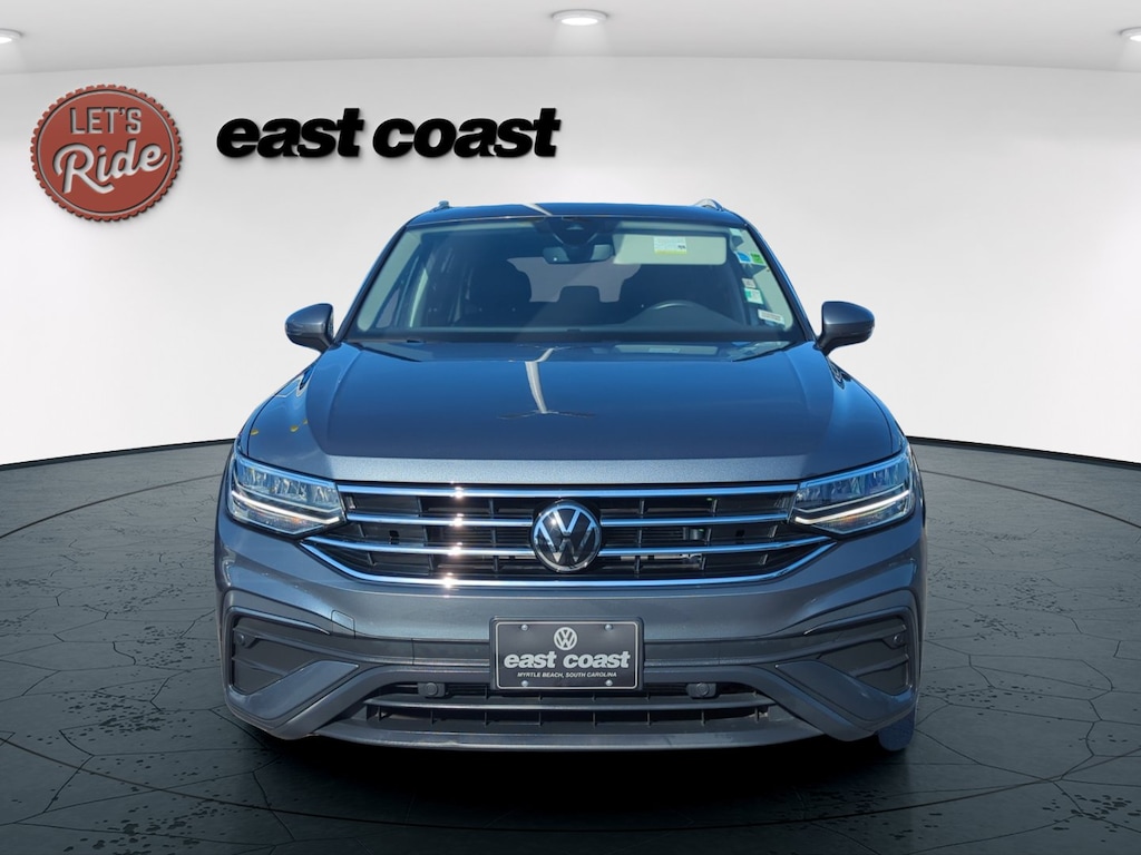 Certified 2022 Volkswagen Tiguan SE SUV