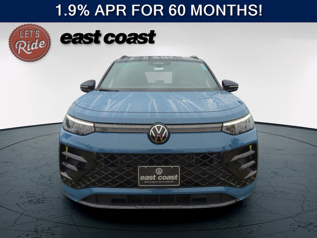 New 2026 Volkswagen Tiguan 2.0T SE R-Line Black SUV