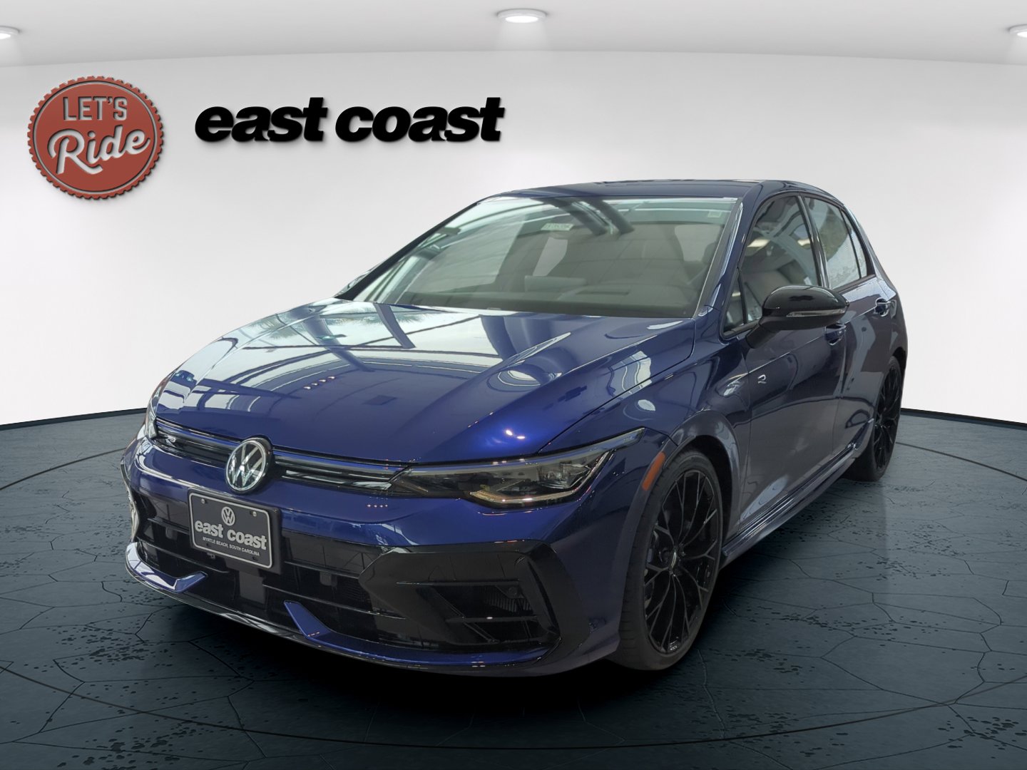 2026 Volkswagen Golf R Golf R 4-door DSG's photo