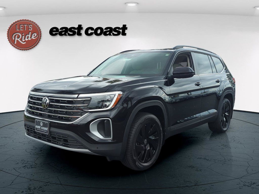 New 2026 Volkswagen Atlas SE w/Technology SUV