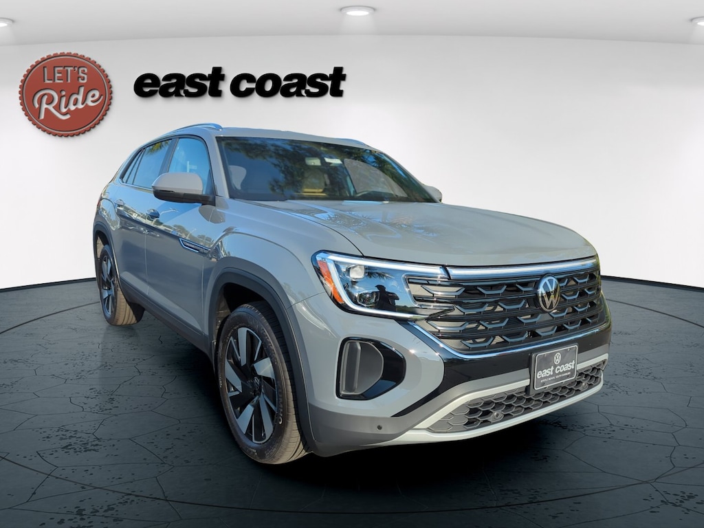 New 2026 Volkswagen Atlas Cross Sport 2.0T SE w/Technology SUV
