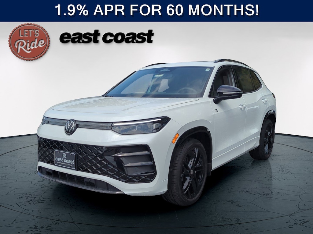 New 2026 Volkswagen Tiguan 2.0T SE R-Line Black SUV