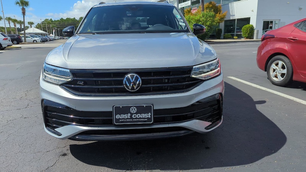 Certified 2022 Volkswagen Tiguan SE R-Line Black SUV