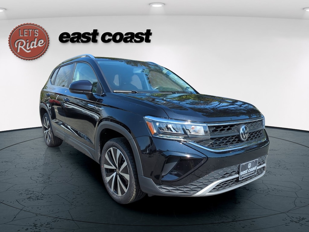 Certified 2022 Volkswagen Taos SE SUV