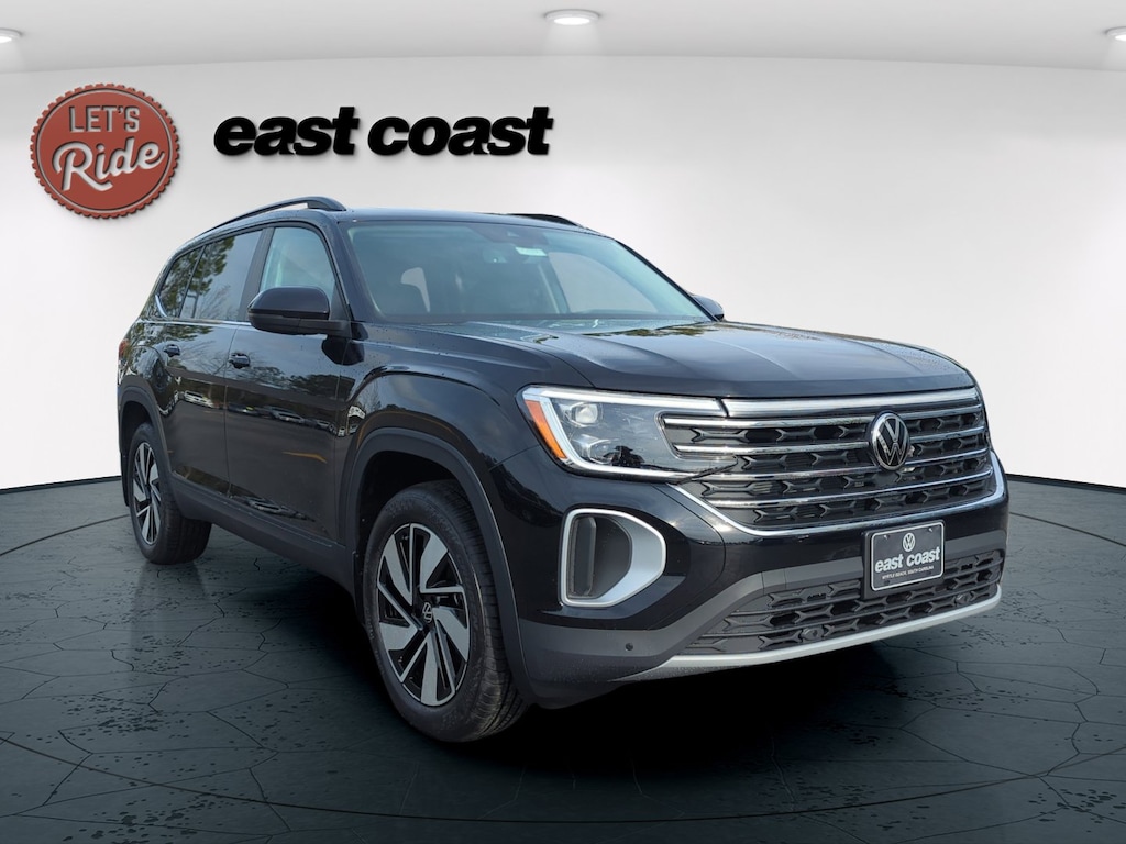 New 2026 Volkswagen Atlas SE w/Technology SUV