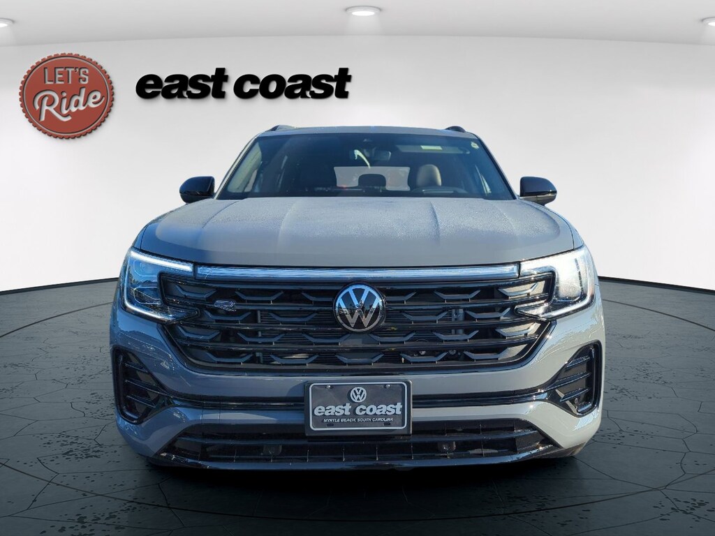 New 2026 Volkswagen Atlas Cross Sport 2.0T SEL R-Line Black SUV