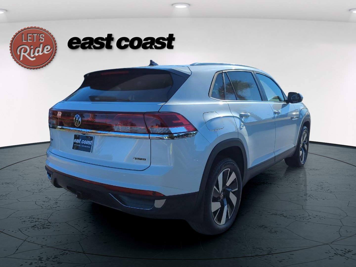 2026 Volkswagen Atlas Cross Sport SE w/Tech - Photo 6
