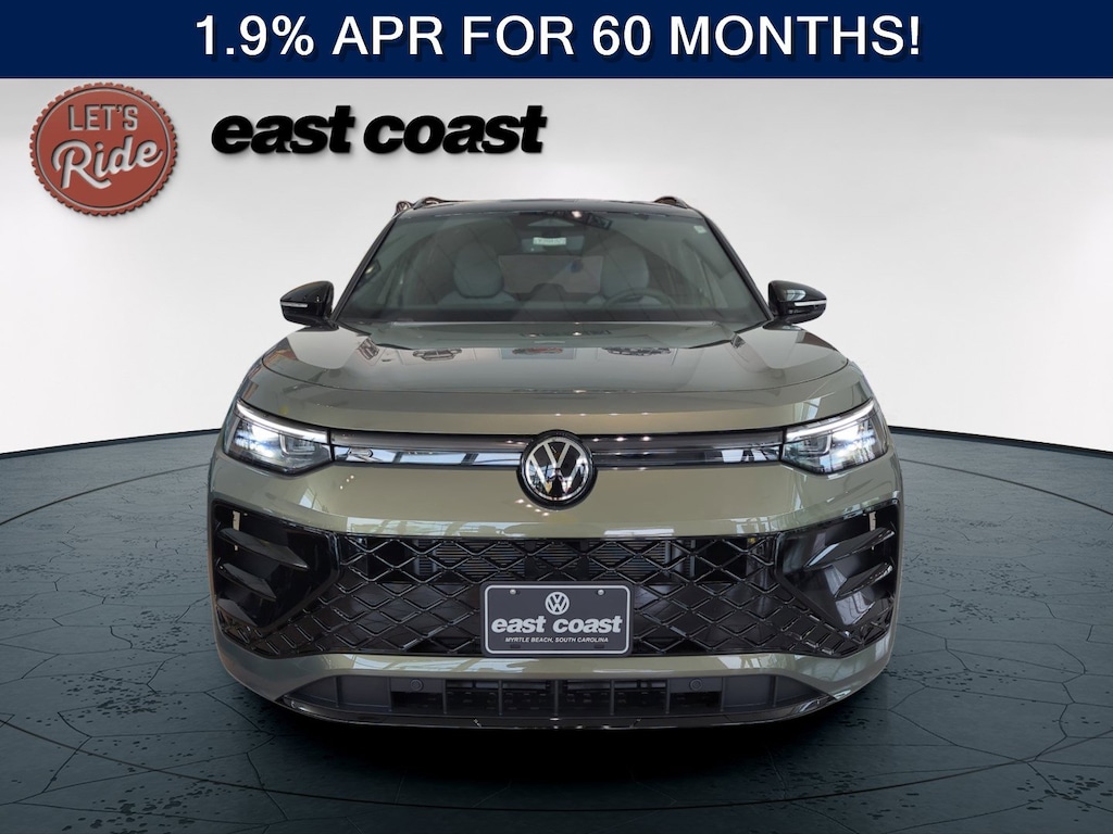 New 2026 Volkswagen Tiguan 2.0T SE R-Line Black SUV