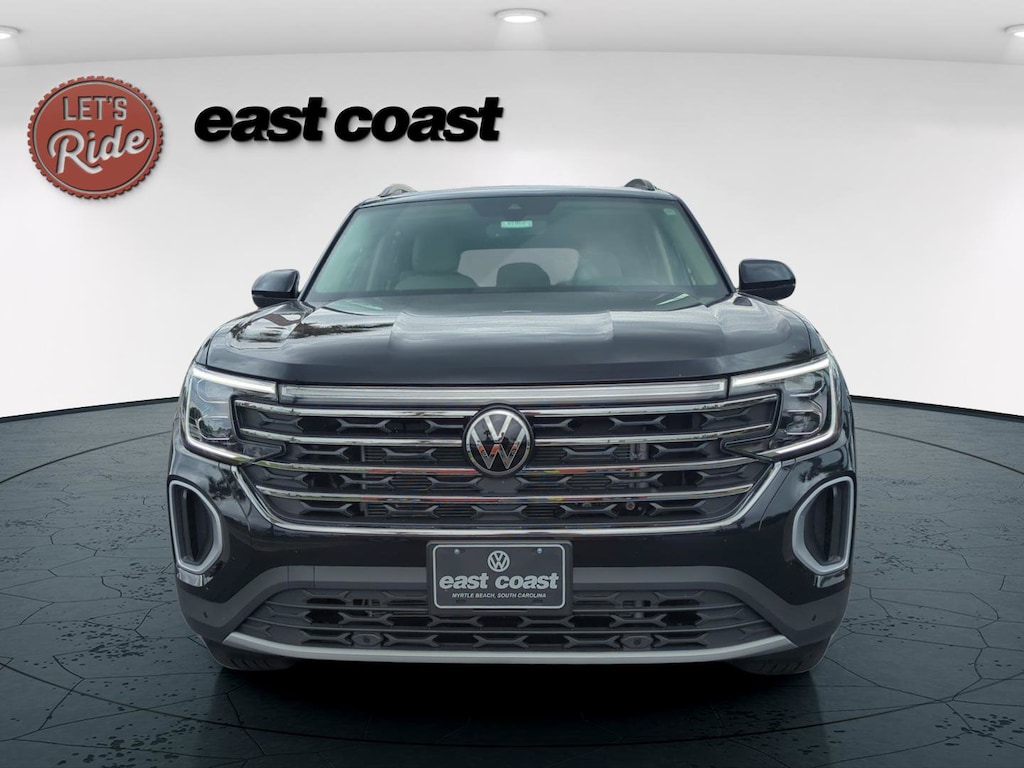 New 2026 Volkswagen Atlas SE w/Technology SUV