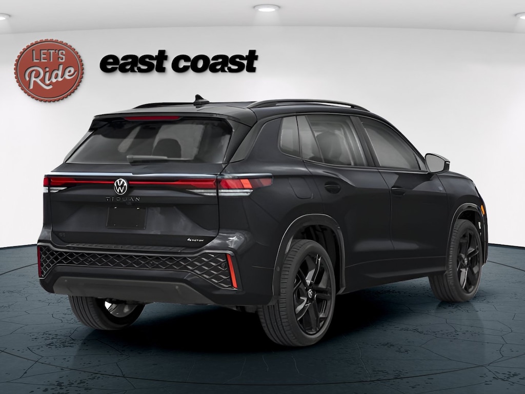 Used 2026 Volkswagen Tiguan SE R-Line Black SUV