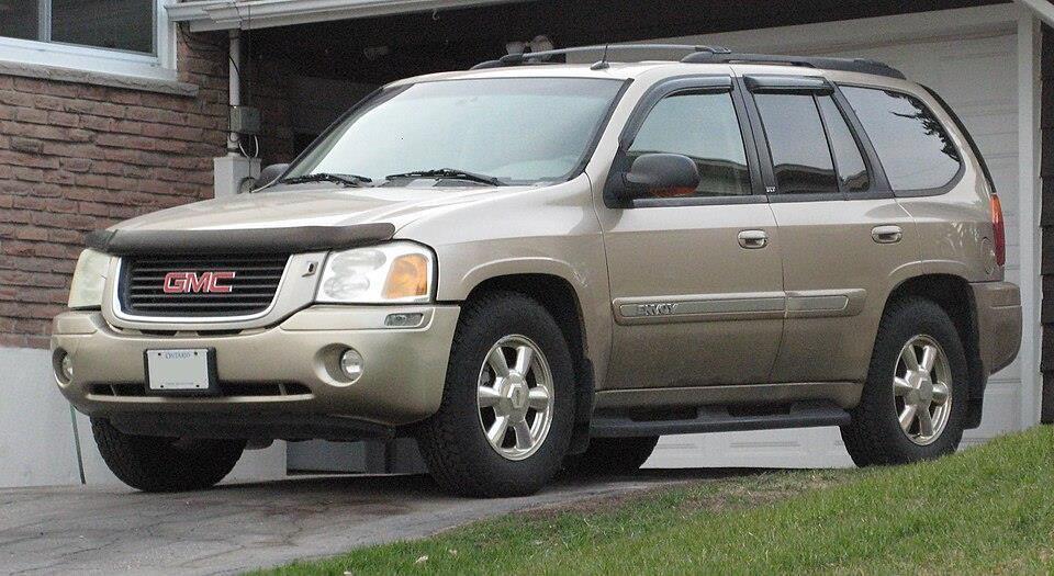2004 GMC Envoy SLT's photo