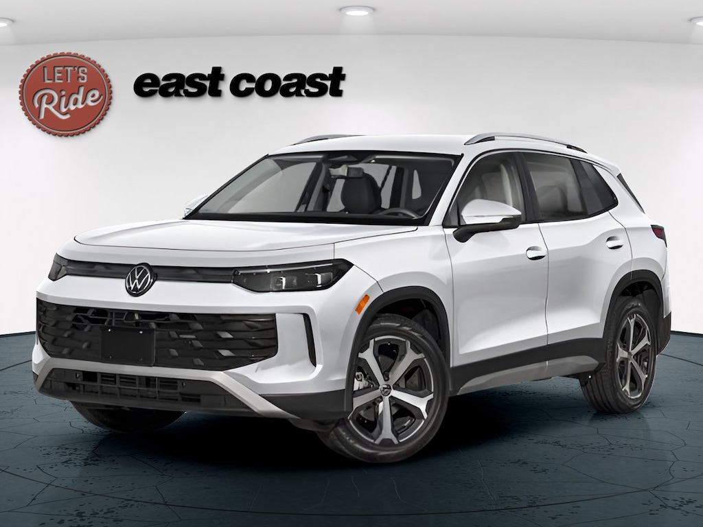 New 2026 Volkswagen Tiguan SE SUV